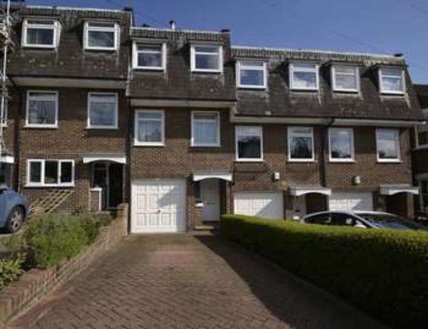  Image of 3 bedroom Detached house for sale in Queens Road Loughton IG10 at Queens Road  Loughton, IG10 1RR