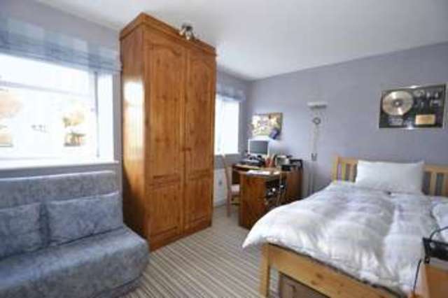  Image of 3 bedroom Detached house for sale in Queens Road Loughton IG10 at Queens Road  Loughton, IG10 1RR