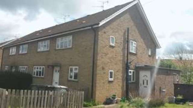  Image of 2 bedroom Flat for sale in Queens Road Uppingham Oakham LE15 at Queens Road Uppingham Oakham, LE15 9SH