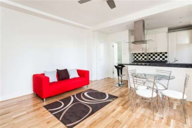  Image of 2 bedroom Flat to rent in Queensway London W2 at London, W2 4QR
