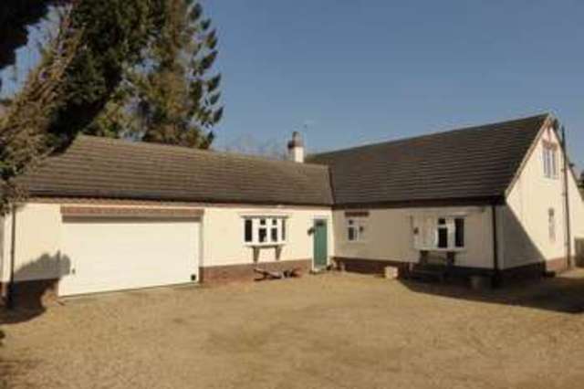  Image of 4 bedroom Detached house for sale in Ramnoth Road Wisbech PE13 at Ramnoth Road  Wisbech, PE13 2SN