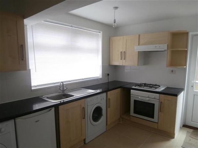  Image of 4 bedroom Detached house to rent in Randolph Street Shirley Southampton SO15 at Shirley, SO15 3HD