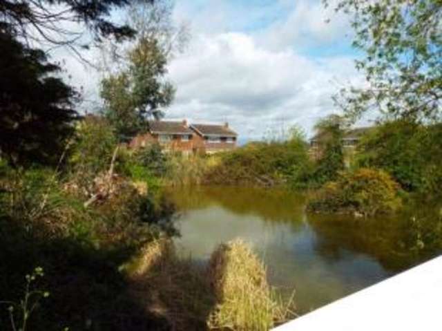  Image of 3 bedroom Detached house for sale in Lakeside Rayleigh SS6 at Rayleigh Essex Rayleigh, SS6 9LA