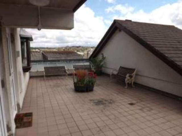  Image of 1 bedroom Retirement Property for sale in Redannick Lane Truro TR1 at Redannick Lane Truro Truro, TR1 2XX