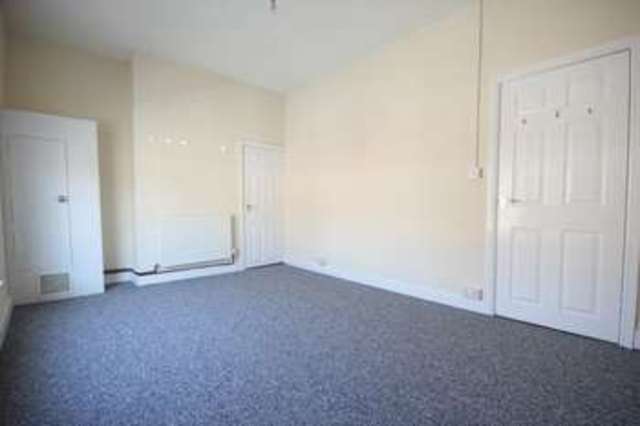  Image of 2 bedroom Terraced house for sale in Rensburg Street Hull HU9 at Rensburg Street  Hull, HU9 2NJ