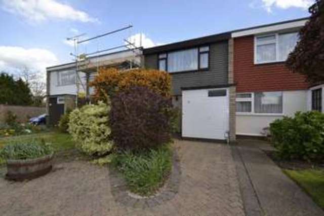  Image of 3 bedroom Terraced house for sale in Rettendon Gardens Wickford SS11 at Rettendon Gardens  Wickford, SS11 7ES