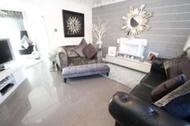  Image of 3 bedroom Semi-Detached house for sale in Rhindmuir Drive Baillieston Glasgow G69 at Swinton Glasgow Gartcosh, G69 6ND