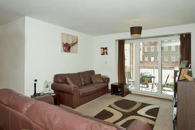  Image of 2 bedroom Flat to rent in Barton Mill Road Canterbury CT1 at Barton Mill  Canterbury, CT1 1GN