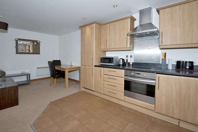  Image of 2 bedroom Flat to rent in Barton Mill Road Canterbury CT1 at Barton Mill  Canterbury, CT1 1GN