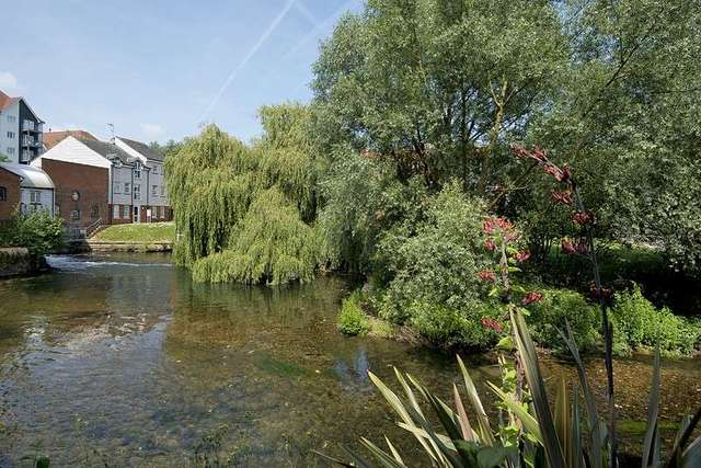  Image of 2 bedroom Flat to rent in Barton Mill Road Canterbury CT1 at Barton Mill  Canterbury, CT1 1GN