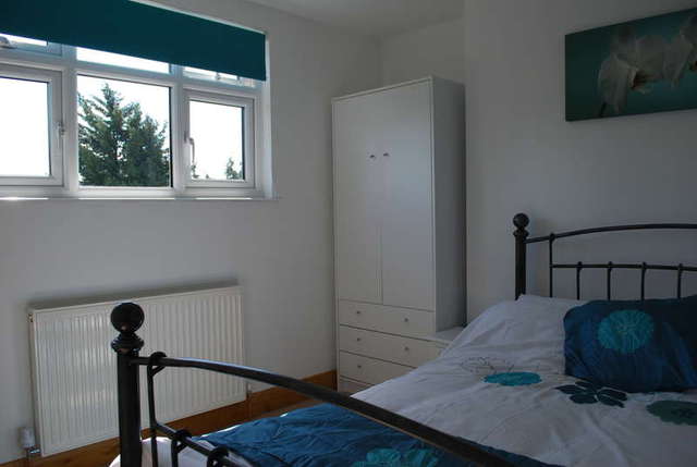  Image of 5 bedroom Semi-Detached house for sale in Rivington Avenue Woodford Green IG8 at Woodford Green London Woodford Green, IG8 8LS