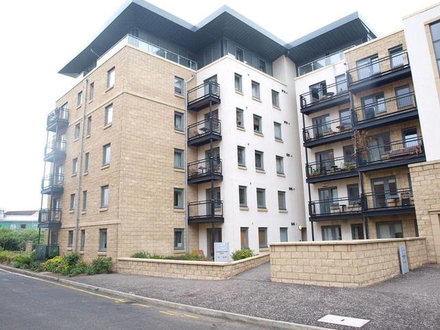  Image of 2 bedroom Flat to rent in Robertson Gait Edinburgh EH11 at Gorgie Edinburgh Edinburgh, EH11 1HJ