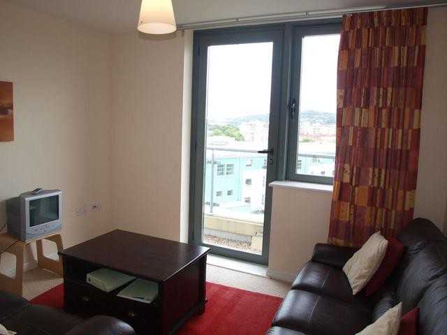  Image of 2 bedroom Flat to rent in Robertson Gait Edinburgh EH11 at Gorgie Edinburgh Edinburgh, EH11 1HJ