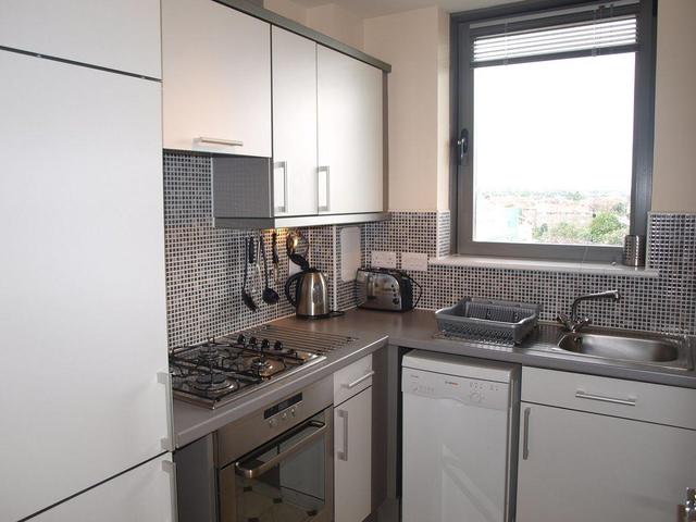  Image of 2 bedroom Flat to rent in Robertson Gait Edinburgh EH11 at Gorgie Edinburgh Edinburgh, EH11 1HJ