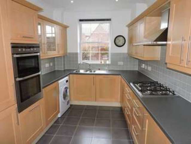  Image of 5 bedroom Terraced house for sale in Rockbourne Road Sherfield-on-Loddon Hook RG27 at Rockbourne Road Sherfield-On-Loddon Hook, RG27 0SR