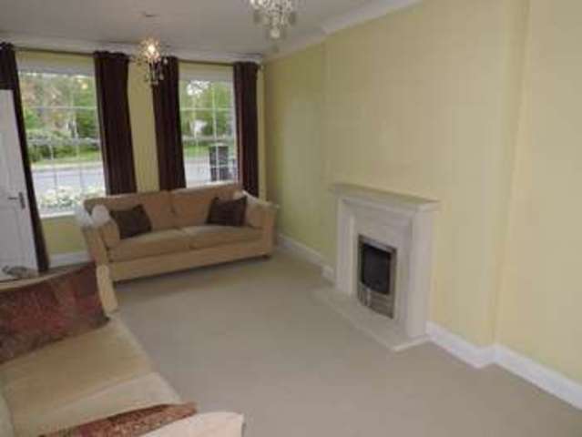  Image of 5 bedroom Terraced house for sale in Rockbourne Road Sherfield-on-Loddon Hook RG27 at Rockbourne Road Sherfield-On-Loddon Hook, RG27 0SR