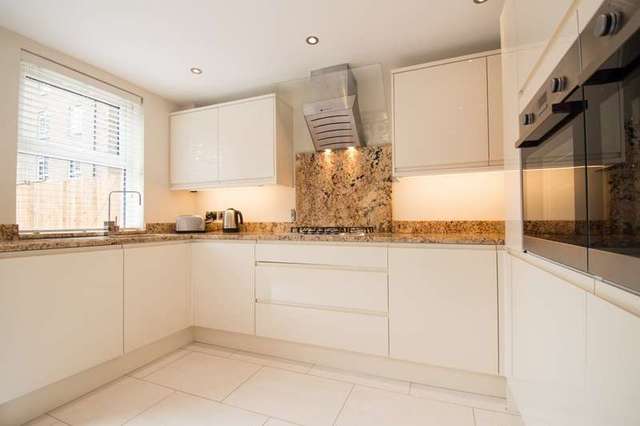  Image of Detached house to rent in Rodney Road Cheltenham GL50 at Cheltenham Gloucestershire, GL50 1JJ