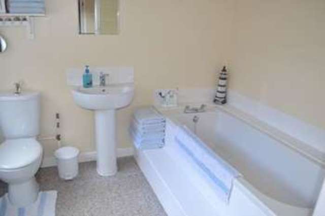 Image of 3 bedroom Terraced house for sale in Ropery Road Morton Gainsborough DN21 at Ropery Road  Gainsborough, DN21 2NU