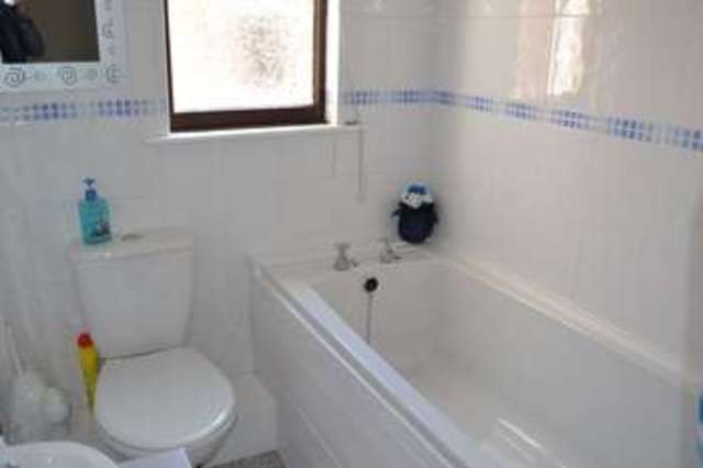  Image of 3 bedroom Terraced house for sale in Ropery Road Morton Gainsborough DN21 at Ropery Road  Gainsborough, DN21 2NU