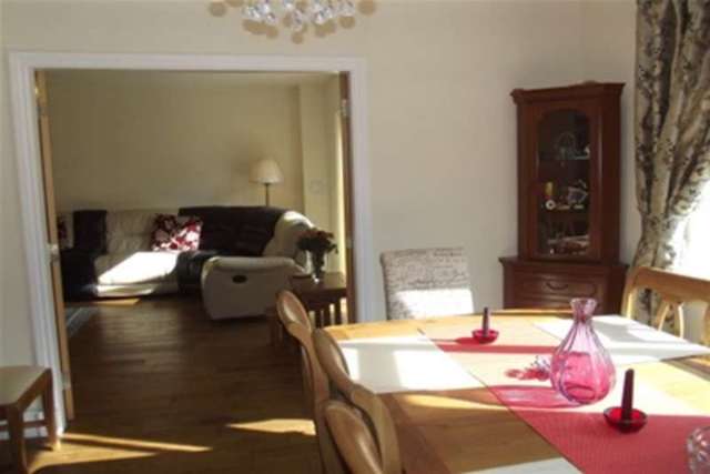  Image of 5 bedroom Detached house to rent in Rose Crescent Newton Mearns Glasgow G77 at Glasgow, G77 6GQ