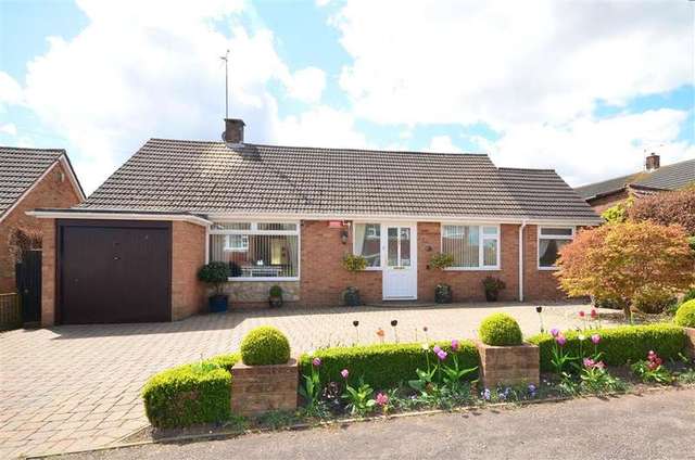  Image of 4 bedroom Bungalow for sale in Rose Gardens Eythorne Dover CT15 at Eythorne Dover Dover, CT15 4BS