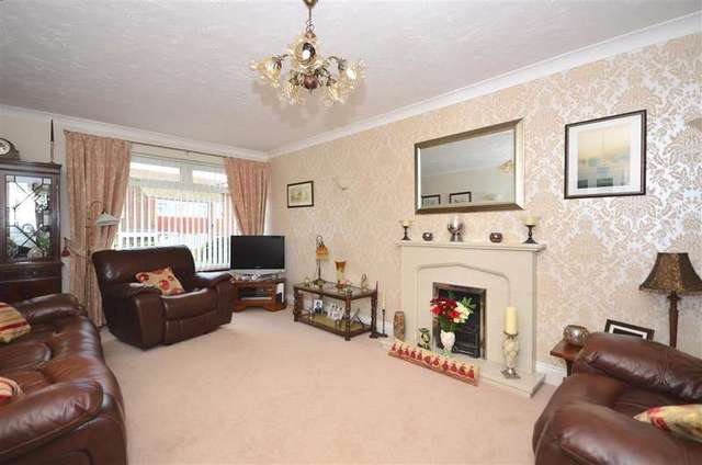  Image of 4 bedroom Bungalow for sale in Rose Gardens Eythorne Dover CT15 at Eythorne Dover Dover, CT15 4BS