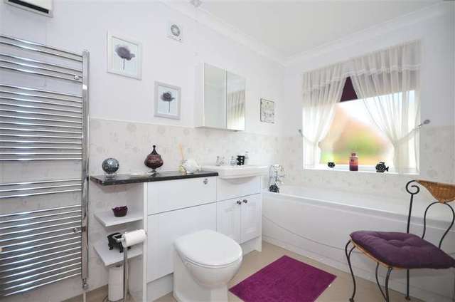  Image of 4 bedroom Bungalow for sale in Rose Gardens Eythorne Dover CT15 at Eythorne Dover Dover, CT15 4BS