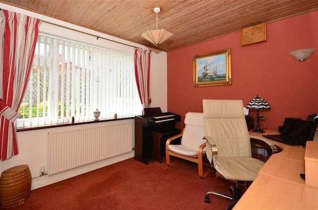  Image of 4 bedroom Bungalow for sale in Rose Gardens Eythorne Dover CT15 at Eythorne Dover Dover, CT15 4BS