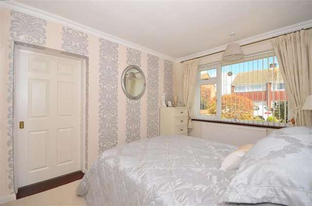  Image of 4 bedroom Bungalow for sale in Rose Gardens Eythorne Dover CT15 at Eythorne Dover Dover, CT15 4BS