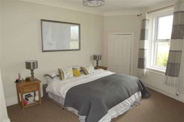  Image of 4 bedroom Terraced house to rent in Rothwell Road Gosforth Newcastle upon Tyne NE3 at Newcastle upon Tyne, NE3 1UA