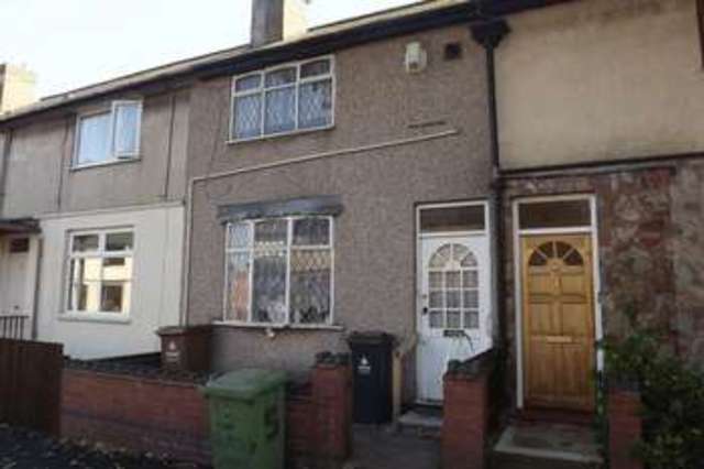  Image of 3 bedroom Terraced house to rent in Rubery Street Darlaston Wednesbury WS10 at Rubery Street  Wednesbury, WS10 8HZ