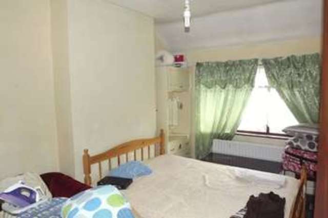  Image of 3 bedroom Terraced house to rent in Rubery Street Darlaston Wednesbury WS10 at Rubery Street  Wednesbury, WS10 8HZ