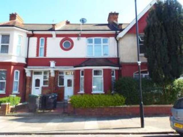  Image of 3 bedroom Terraced house for sale in Russell Avenue London N22 at London  Noel Park, N22 6PS