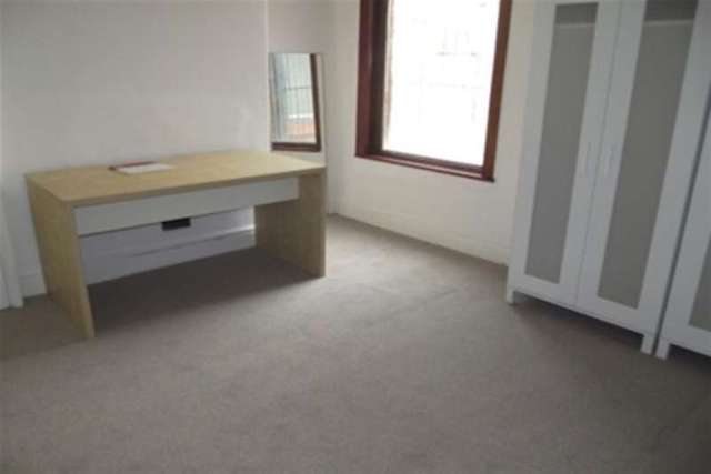  Image of 4 bedroom Terraced house to rent in Russell Road Mossley Hill Liverpool L18 at Liverpool, L18 1DY