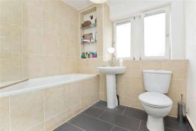  Image of 2 bedroom Flat for sale in Parkside Estate Rutland Road London E9 at South Hackney London South Hackney, E9 7LA