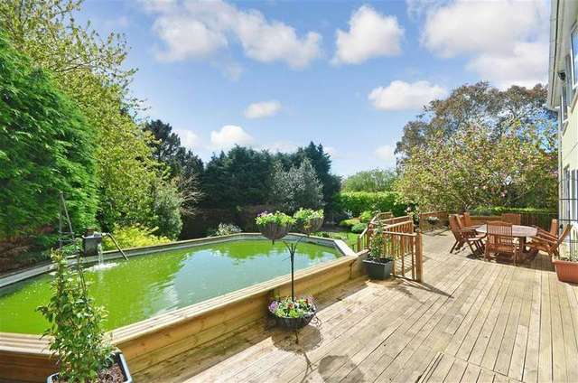  Image of 5 bedroom Detached house for sale in Ryarsh Road Birling West Malling ME19 at Birling West Malling West Malling, ME19 5JR