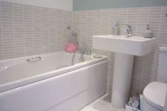  Image of 3 bedroom Detached house for sale in Ryeland Croft Giffard Park Milton Keynes MK14 at Ryeland Croft Oakridge Park Milton Keynes, MK14 6GF