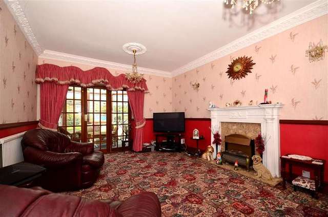  Image of 4 bedroom Detached house for sale in Salisbury Avenue Rainham Gillingham ME8 at Rainham Kent Gillingham, ME8 0BH