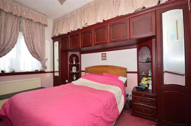  Image of 4 bedroom Detached house for sale in Salisbury Avenue Rainham Gillingham ME8 at Rainham Kent Gillingham, ME8 0BH