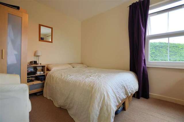  Image of 2 bedroom Apartment for sale in School Green Shinfield Reading RG2 at Shinfield  Reading, RG2 9EE