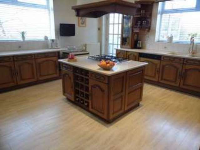  Image of 4 bedroom Detached house for sale in School Road Blackpool FY4 at Blackpool Lancashire Blackpool, FY4 5EL