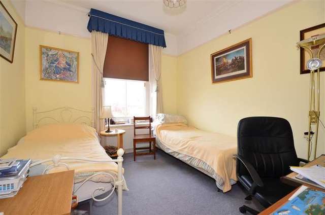  Image of 3 bedroom Apartment for sale in Sea Front Hayling Island PO11 at Hayling Island Hampshire Hayling Island, PO11 0AD