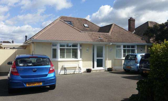  Image of 4 bedroom Bungalow for sale in Seafield Road Barton on Sea New Milton BH25 at Seafield Road Barton on Sea NEW MILTON, BH25 7JR