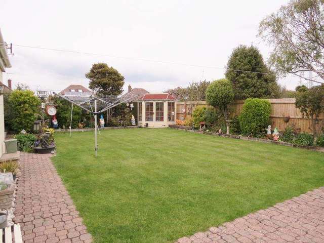  Image of 4 bedroom Bungalow for sale in Seafield Road Barton on Sea New Milton BH25 at Seafield Road Barton on Sea NEW MILTON, BH25 7JR
