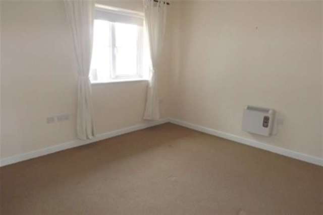  Image of 1 bedroom Flat to rent in Seager Drive Cardiff CF11 at Cardiff, CF11 7FD