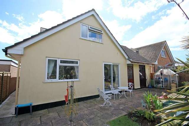  Image of 4 bedroom Chalet for sale in Selfridge Avenue Southbourne Bournemouth BH6 at Selfridge Avenue Hengistbury Head Bournemouth, BH6 4NB