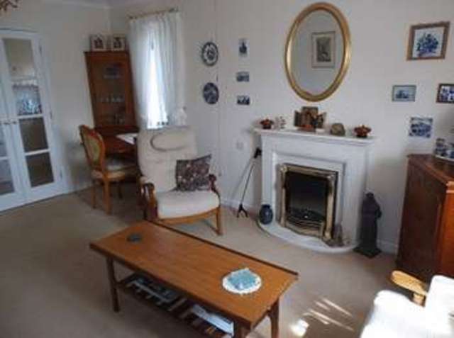  Image of 2 bedroom Flat for sale in Newgate Street Cottingham HU16 at Newgate Street  Cottingham, HU16 4EB