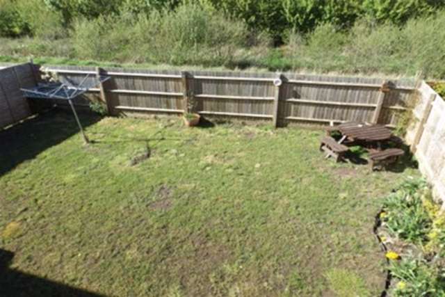  Image of 3 bedroom Semi-Detached house to rent in Sharpham Road Glastonbury BA6 at Glastonbury, BA6 9GB