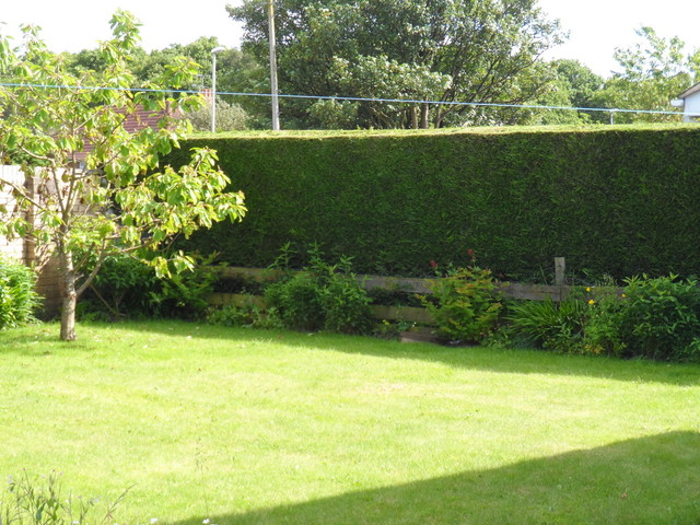  Image of 3 bedroom Detached house to rent in Shepcote Close Leeds LS16 at Shepcote Close Cookridge Leeds, LS16 6SB