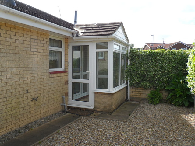  Image of 3 bedroom Detached house to rent in Shepcote Close Leeds LS16 at Shepcote Close Cookridge Leeds, LS16 6SB